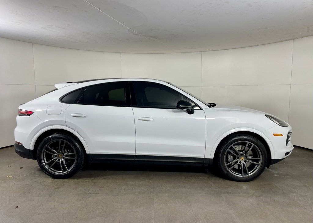 Certified 2023 Porsche Cayenne Coupe image 8
