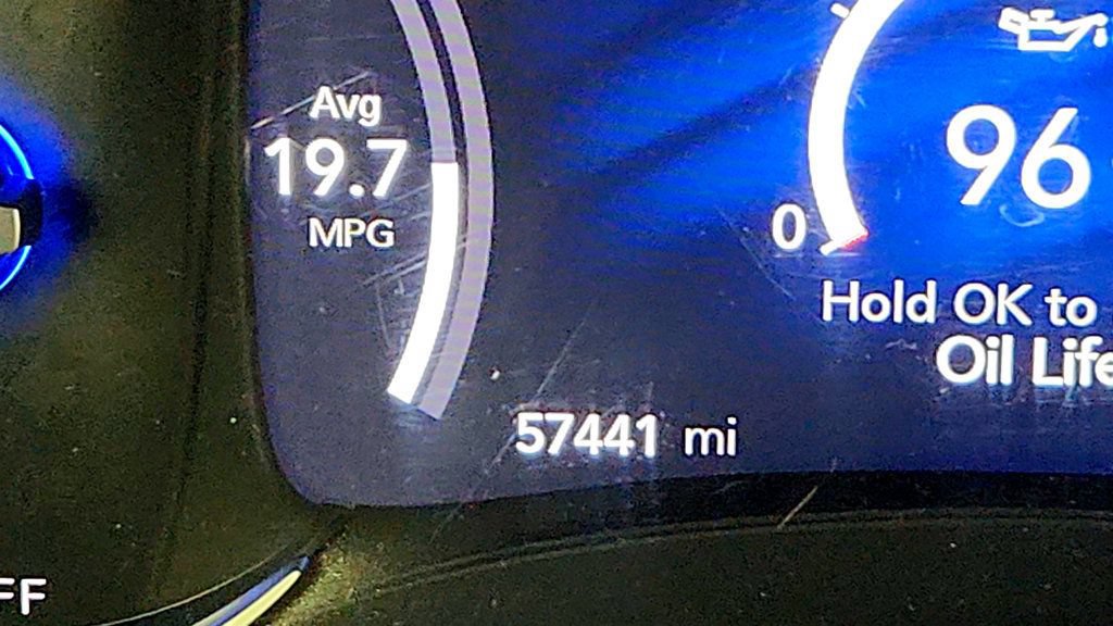 Used 2024 Chrysler Pacifica Limited FWD image 15