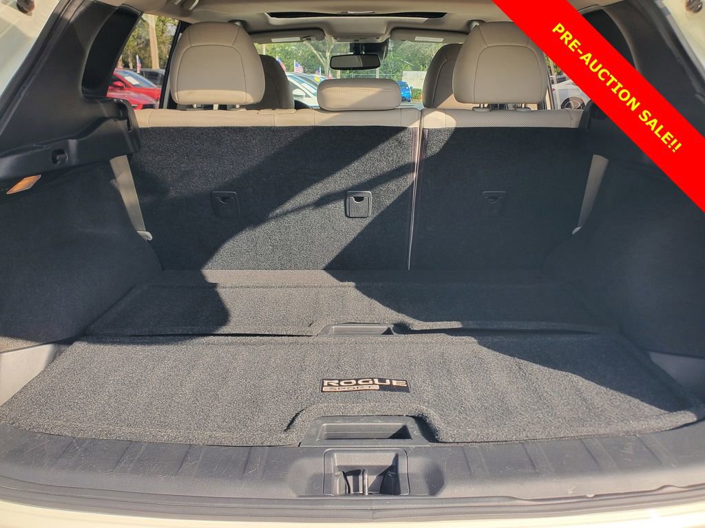 Used 2019 Nissan Rogue Sport SL w/ Premium Package image 8