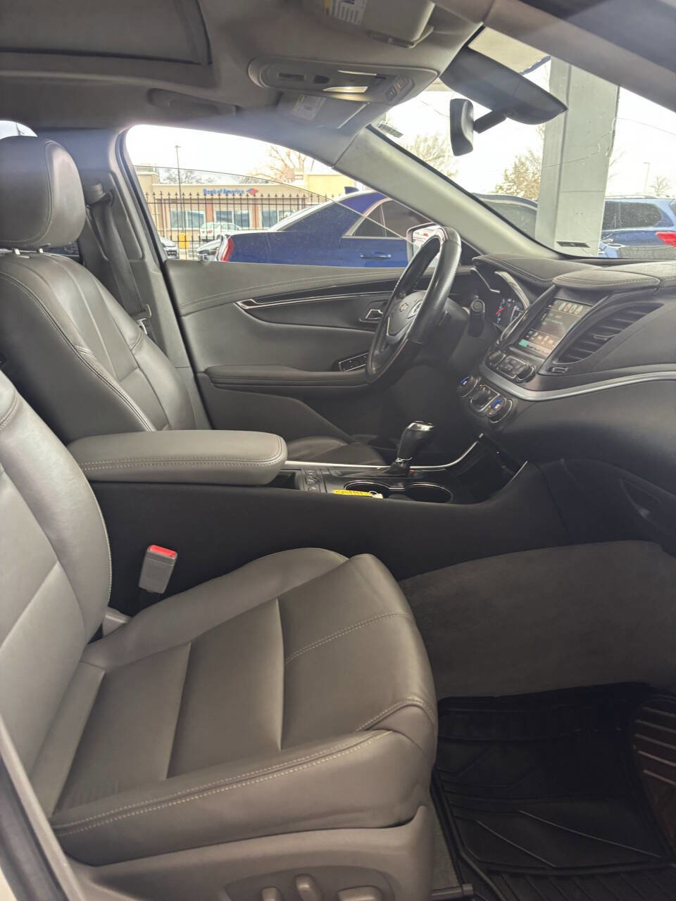 Used 2019 Chevrolet Impala LT image 15