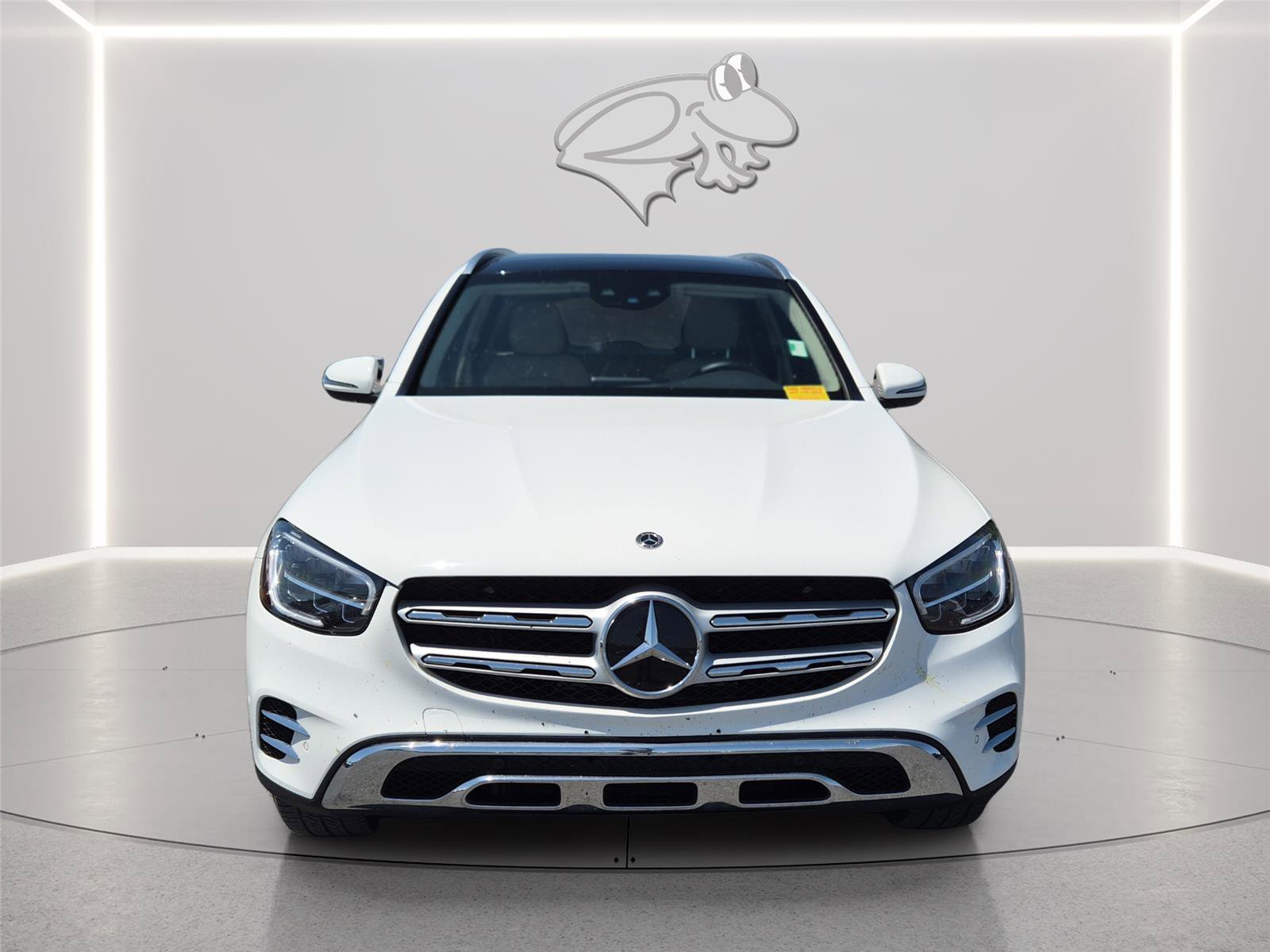 Used 2021 Mercedes-Benz GLC 300 4MATIC image 2
