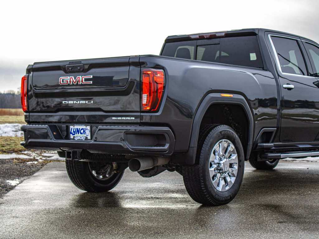 Used 2020 GMC Sierra 2500 Denali w/ Denali Ultimate Package image 16