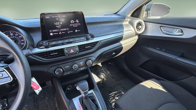 Used 2023 Kia Forte LXS image 25