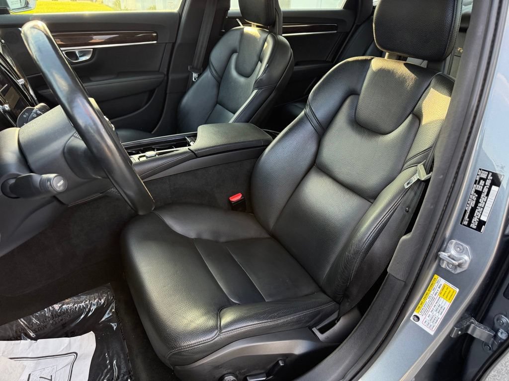 Used 2018 Volvo S90 T5 Momentum w/ Convenience Package AWD/4WD image 6