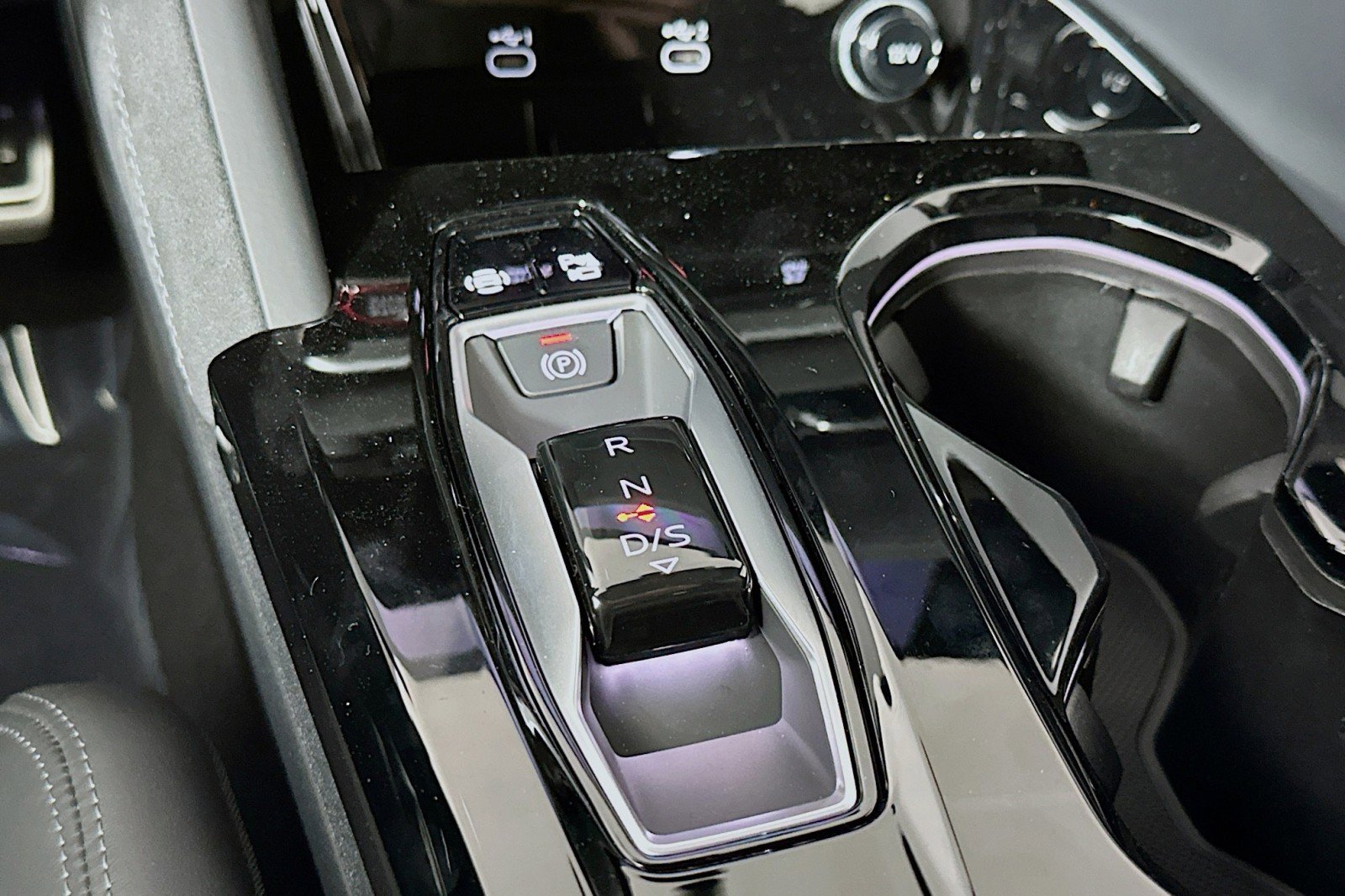 New 2026 Audi SQ5 Premium Plus image 7