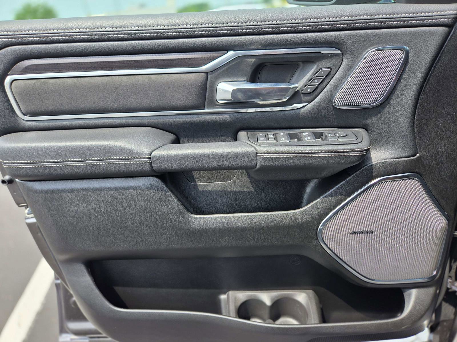 New 2026 RAM 1500 Laramie w/ Night Edition image 33