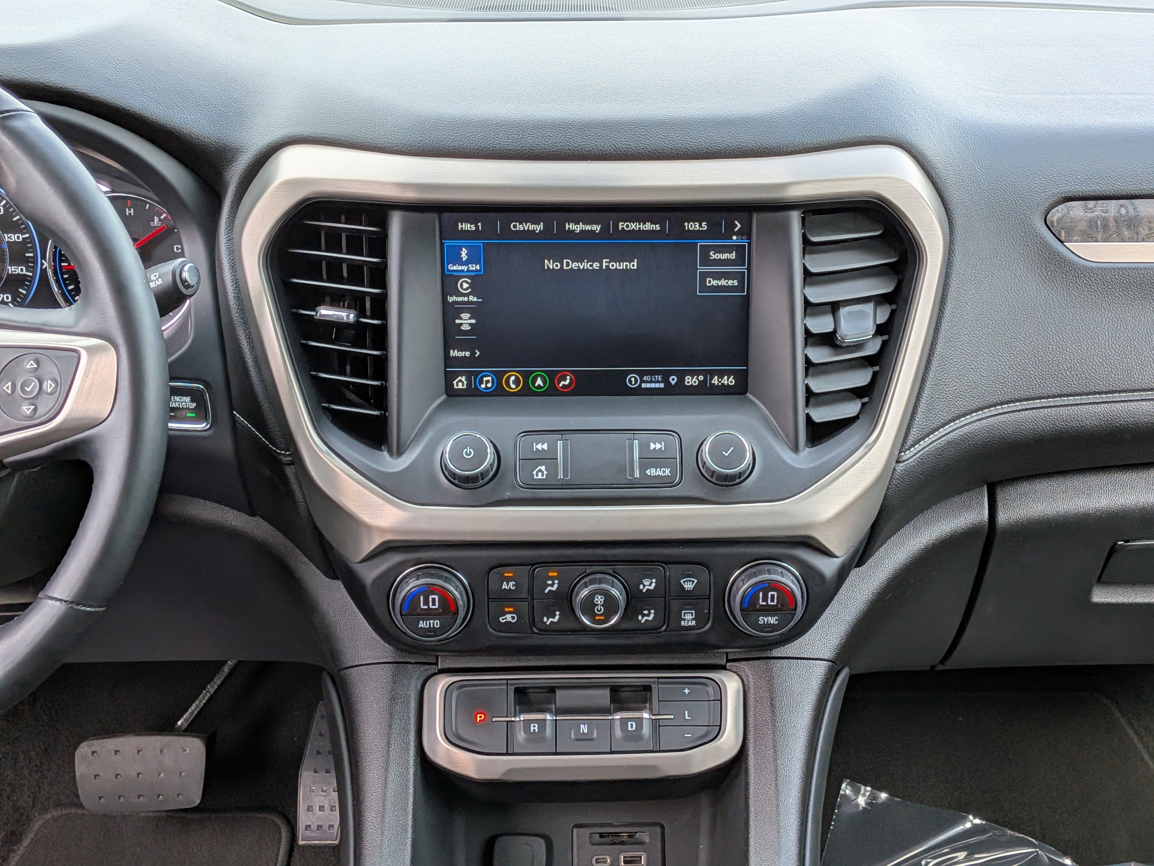 Used 2023 GMC Acadia Denali AWD/4WD image 20