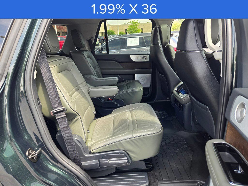 Used 2023 Lincoln Navigator Black Label AWD/4WD image 9