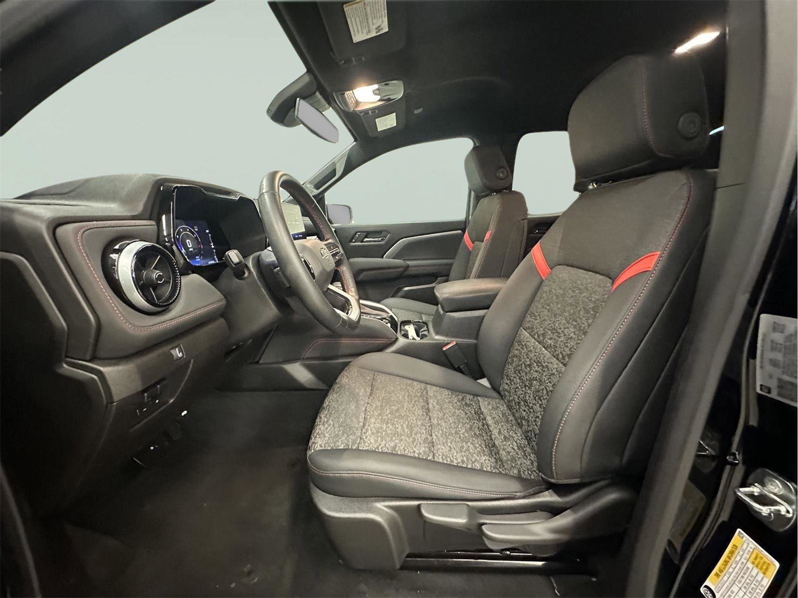 Certified 2023 Chevrolet Colorado Z71 w/ Advanced Trailering Package image 19