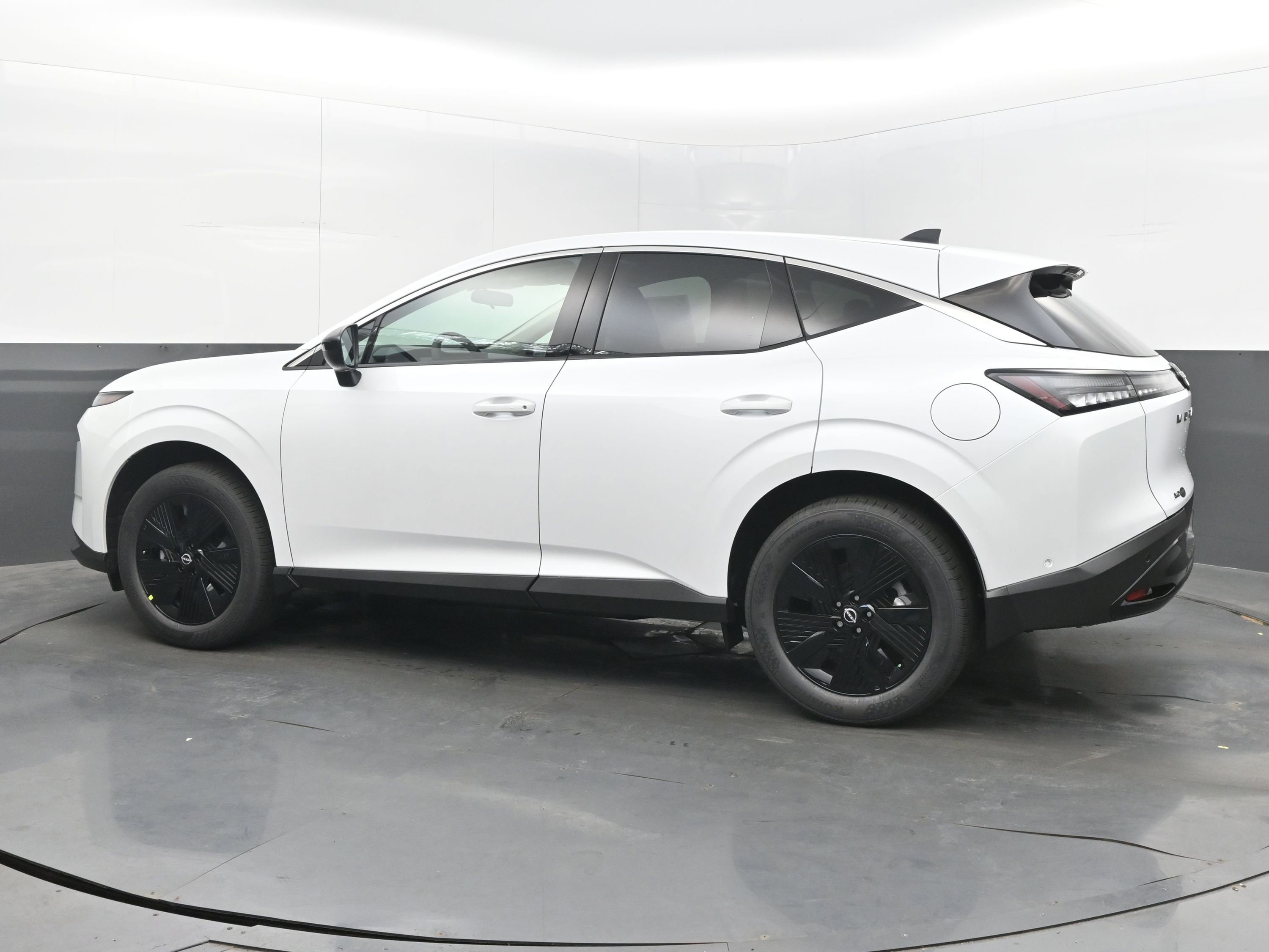 New 2025 Nissan Murano SV w/ Cargo Package image 5