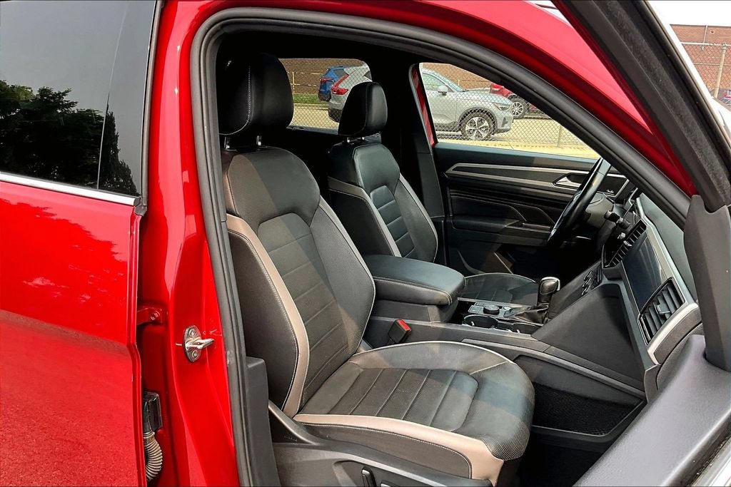Used 2020 Volkswagen Atlas Cross Sport SEL Premium AWD/4WD image 7