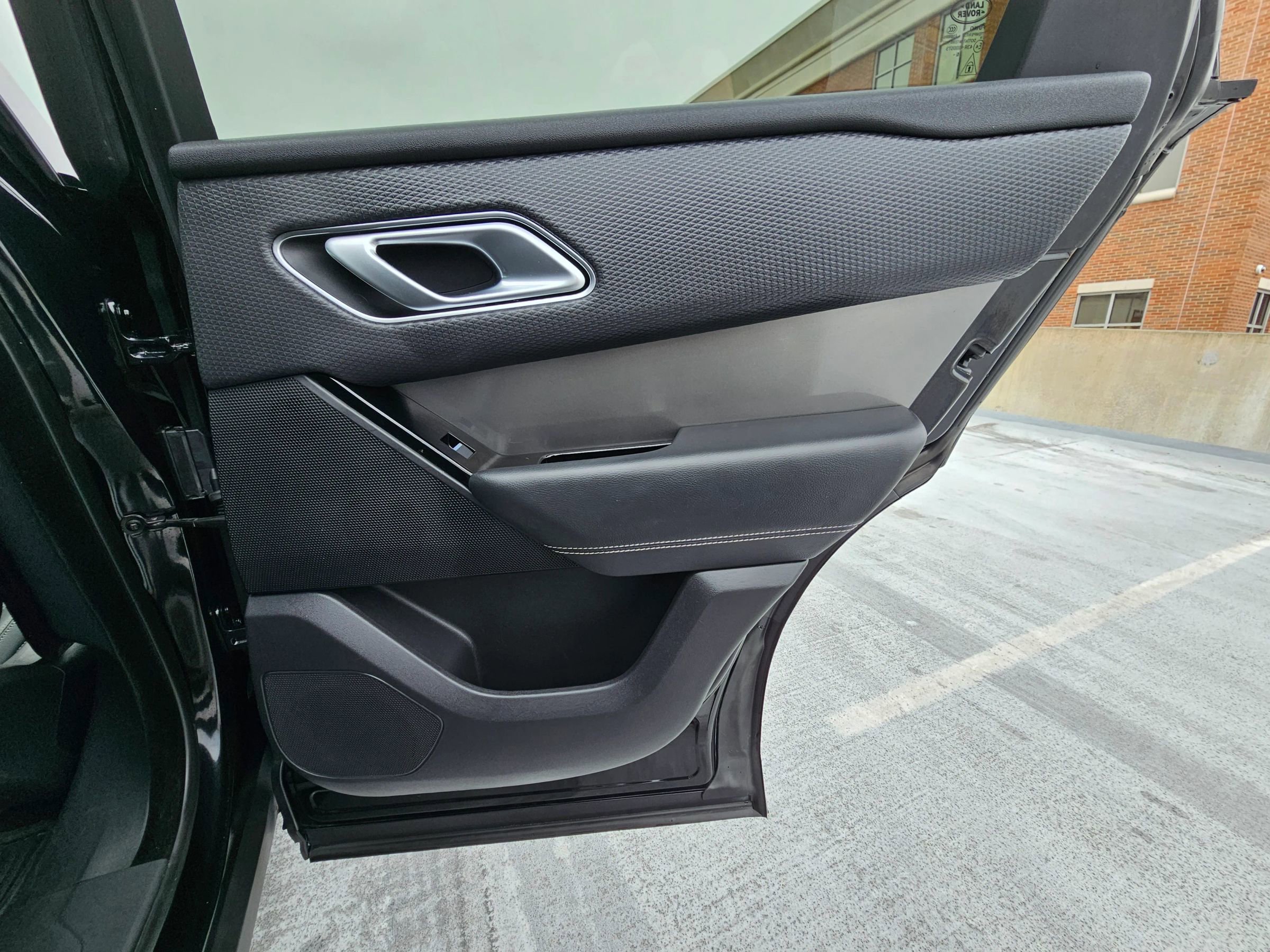 Used 2021 Land Rover Range Rover Velar S image 19