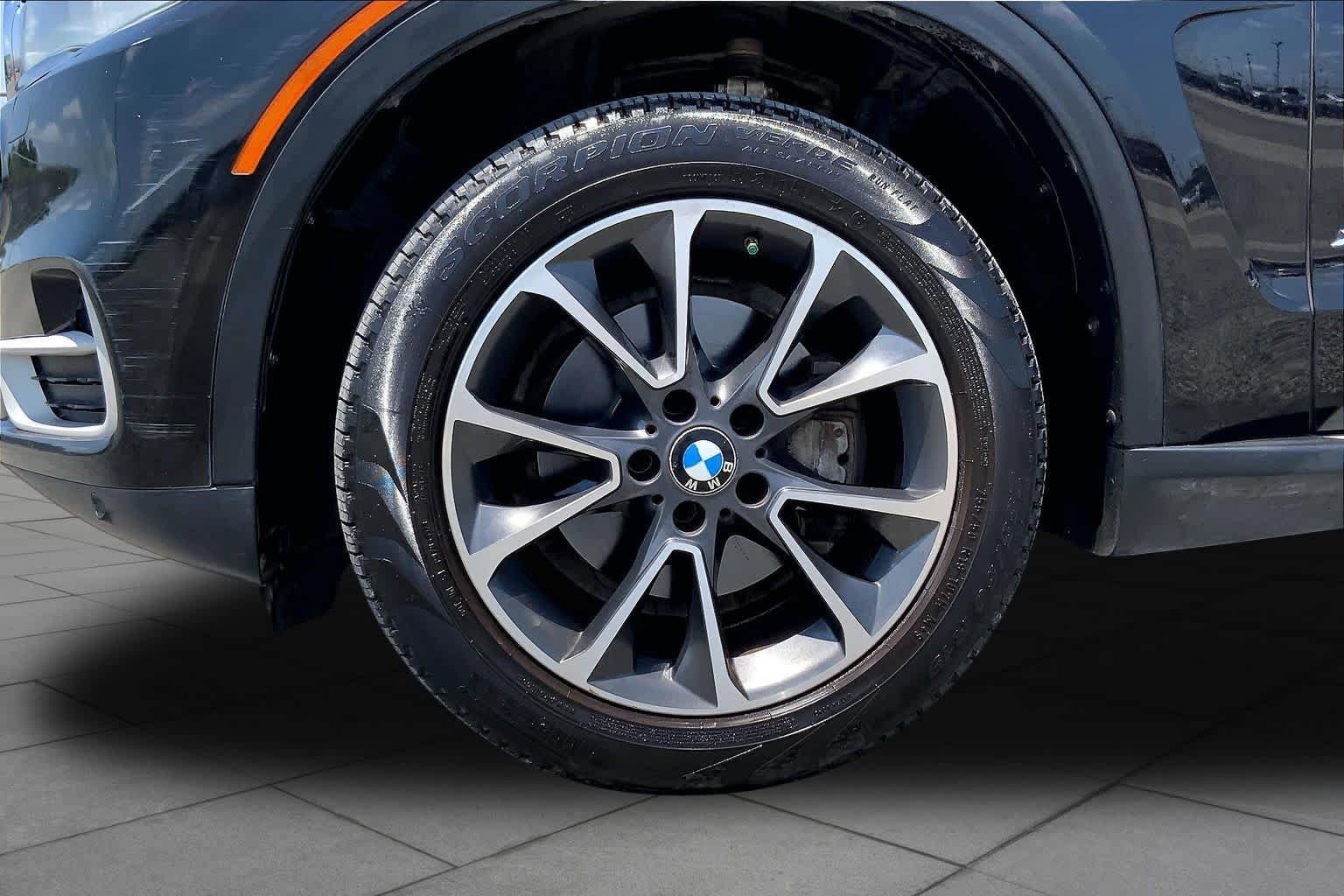 Used 2015 BMW X5 xDrive35i AWD/4WD image 11