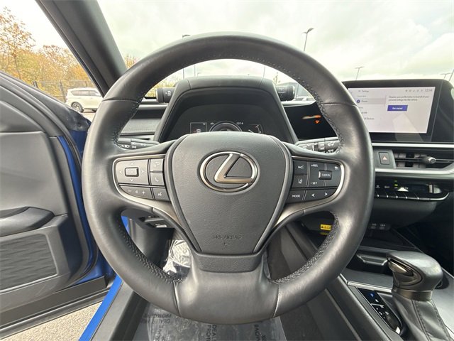 Used 2024 Lexus UX 250h AWD image 14