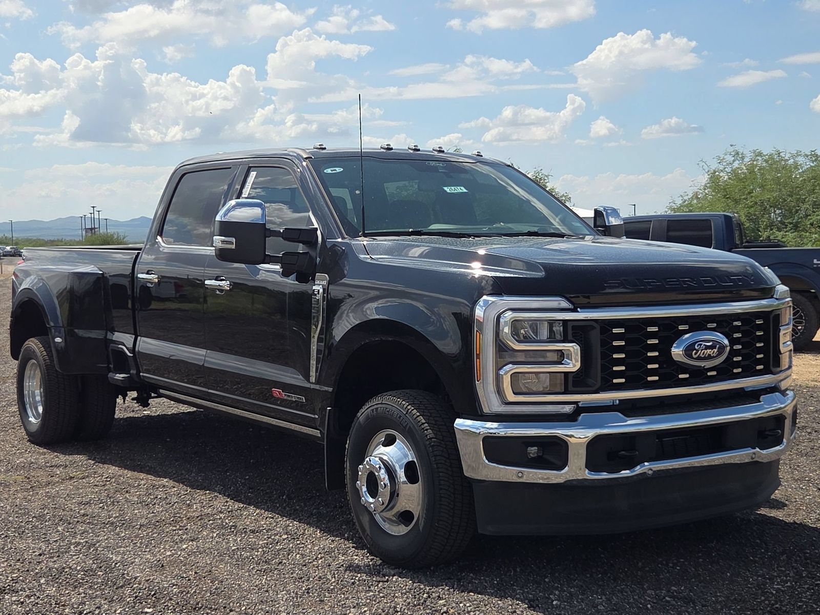 New 2026 Ford F350 King Ranch w/ Chrome Package AWD/4WD image 3