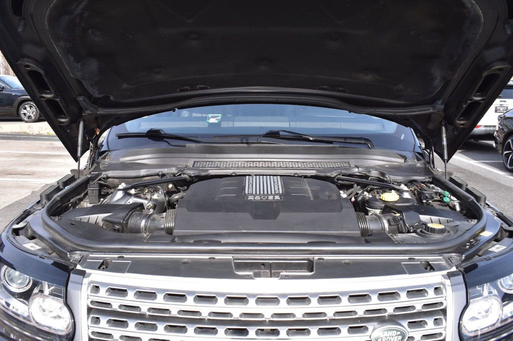 Used 2014 Land Rover Range Rover Supercharged AWD/4WD image 11