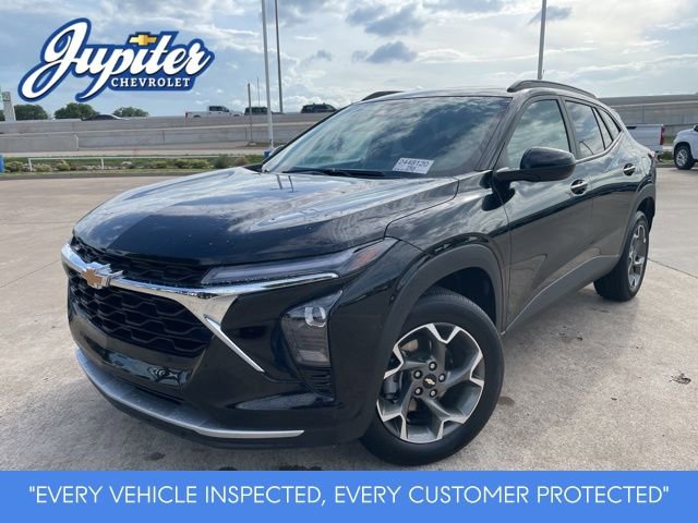 Used 2025 Chevrolet Trax LT