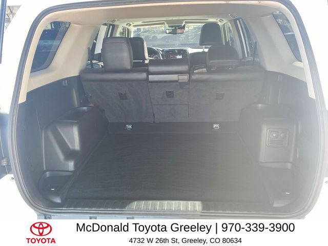 Used 2020 Toyota 4Runner Venture w/ Moonroof Package AWD/4WD image 24