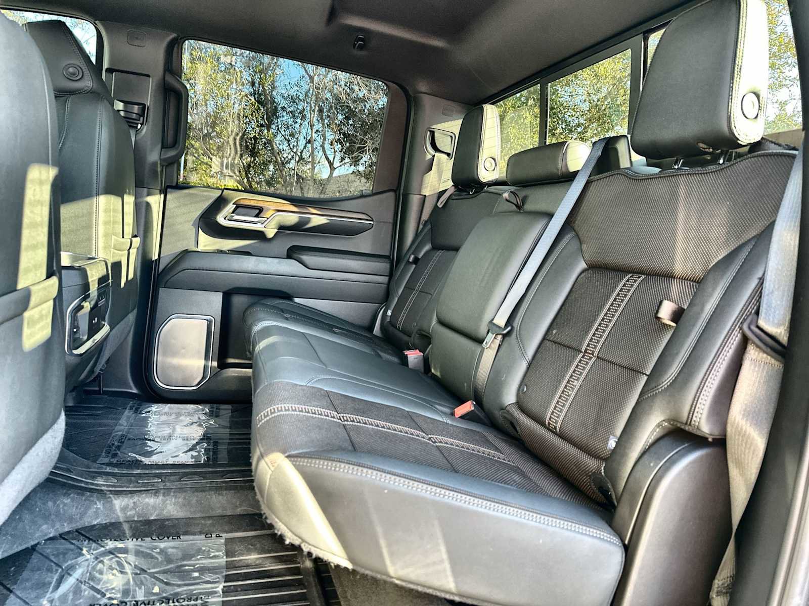 Certified 2024 Chevrolet Silverado 1500 High Country image 17