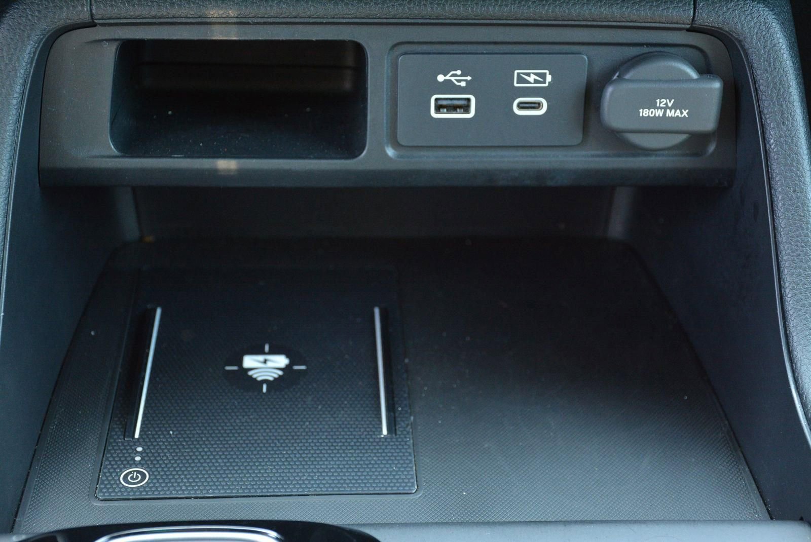Used 2025 Honda Pilot TrailSport image 27