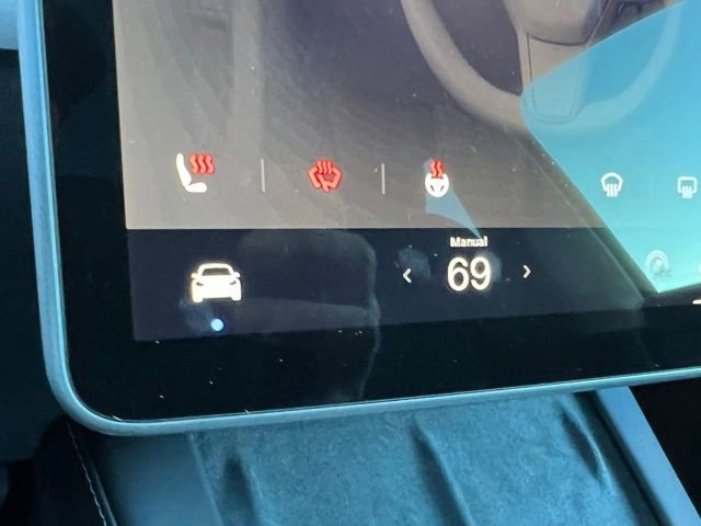 Used 2024 Tesla Model Y Long Range image 21