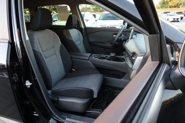 Certified 2023 Nissan Rogue SV AWD/4WD image 23