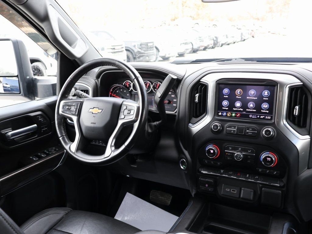 Certified 2021 Chevrolet Silverado 3500 LTZ w/ LTZ Convenience Package image 31