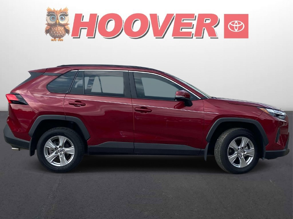 Used 2025 Toyota RAV4 XLE w/ Convenience Package FWD image 2