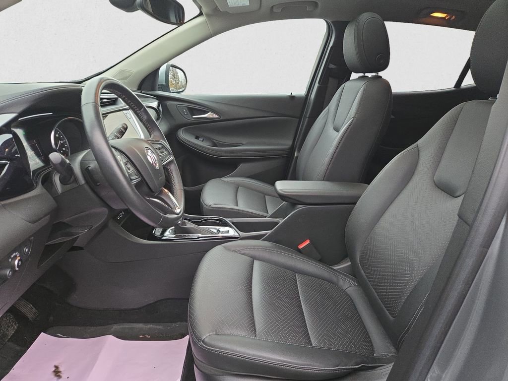Used 2023 Buick Encore GX Essence w/ Experience Buick Package image 10