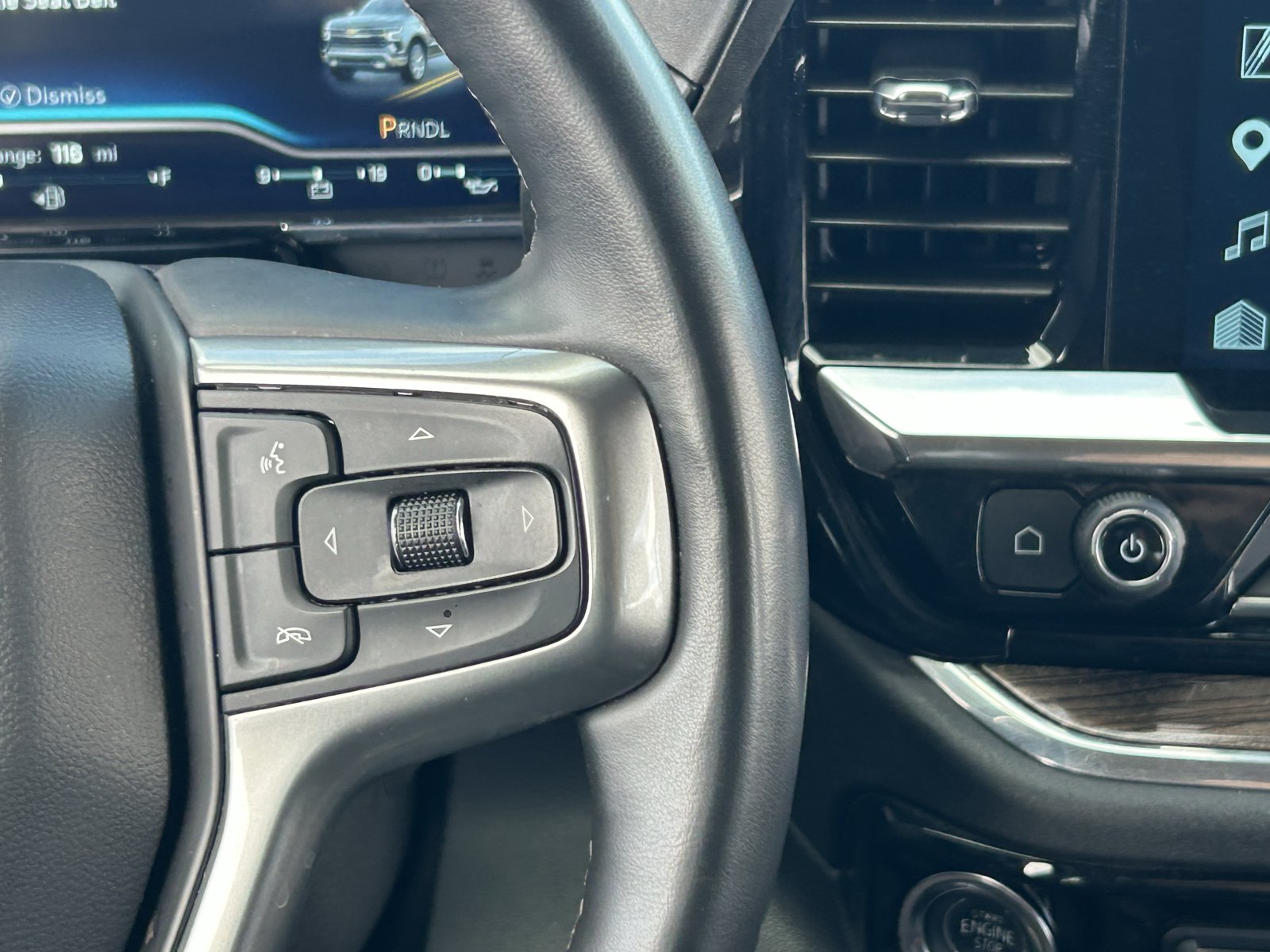 Certified 2025 Chevrolet Silverado 1500 LT RWD image 22