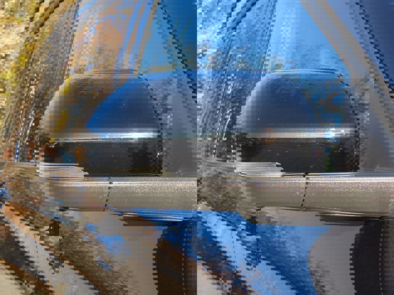 Used 2025 Ford Explorer ST image 12