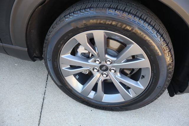 Certified 2025 Ford Explorer Active w/ Active Comfort Package AWD/4WD image 8