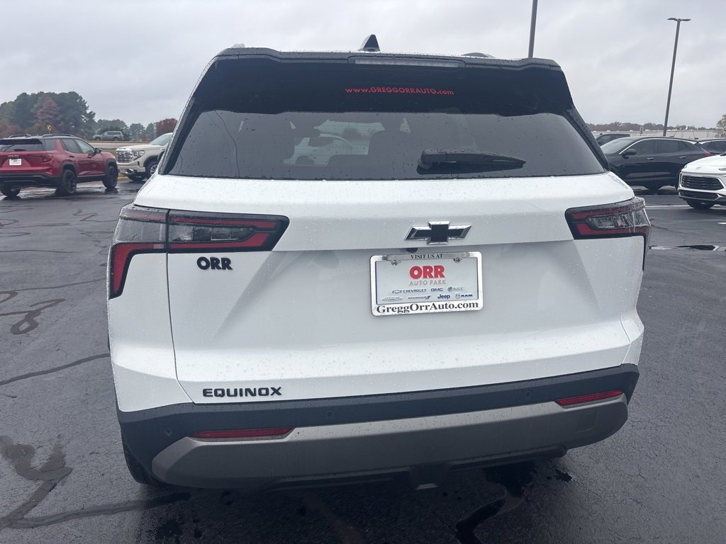 New 2026 Chevrolet Equinox LT w/ Midnight Edition image 4