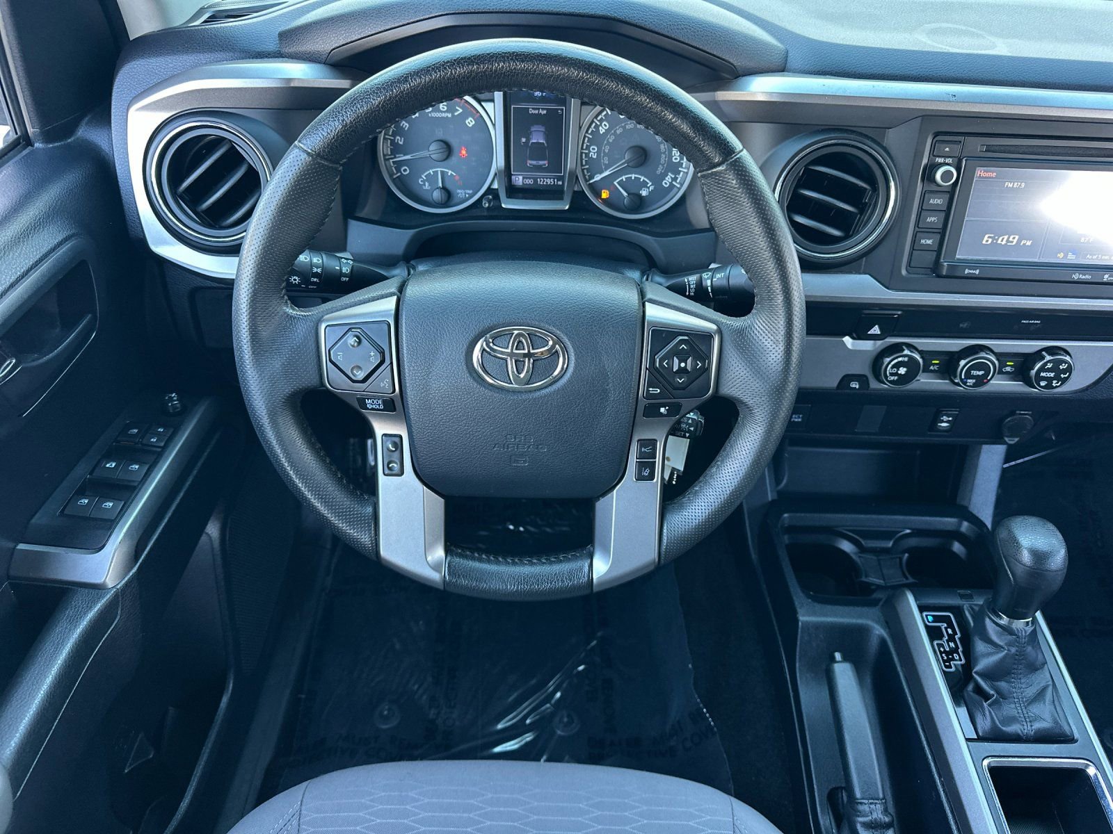 Used 2019 Toyota Tacoma SR5 image 15