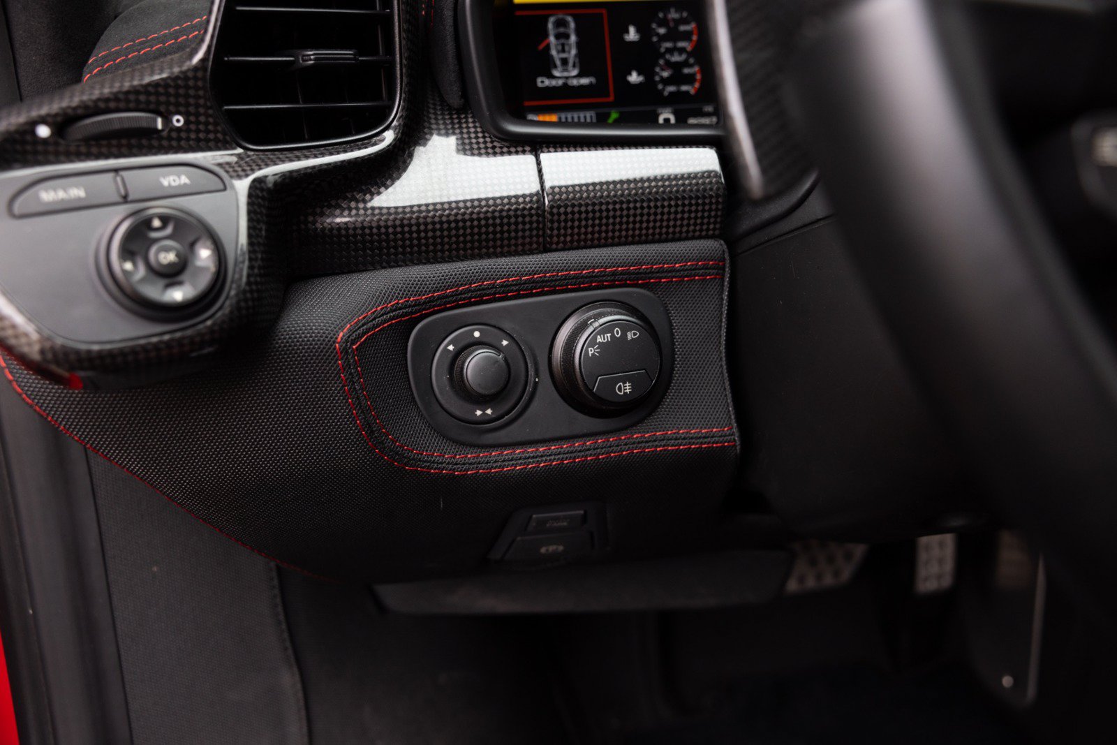 Used 2014 Ferrari 458 Speciale Coupe RWD image 49