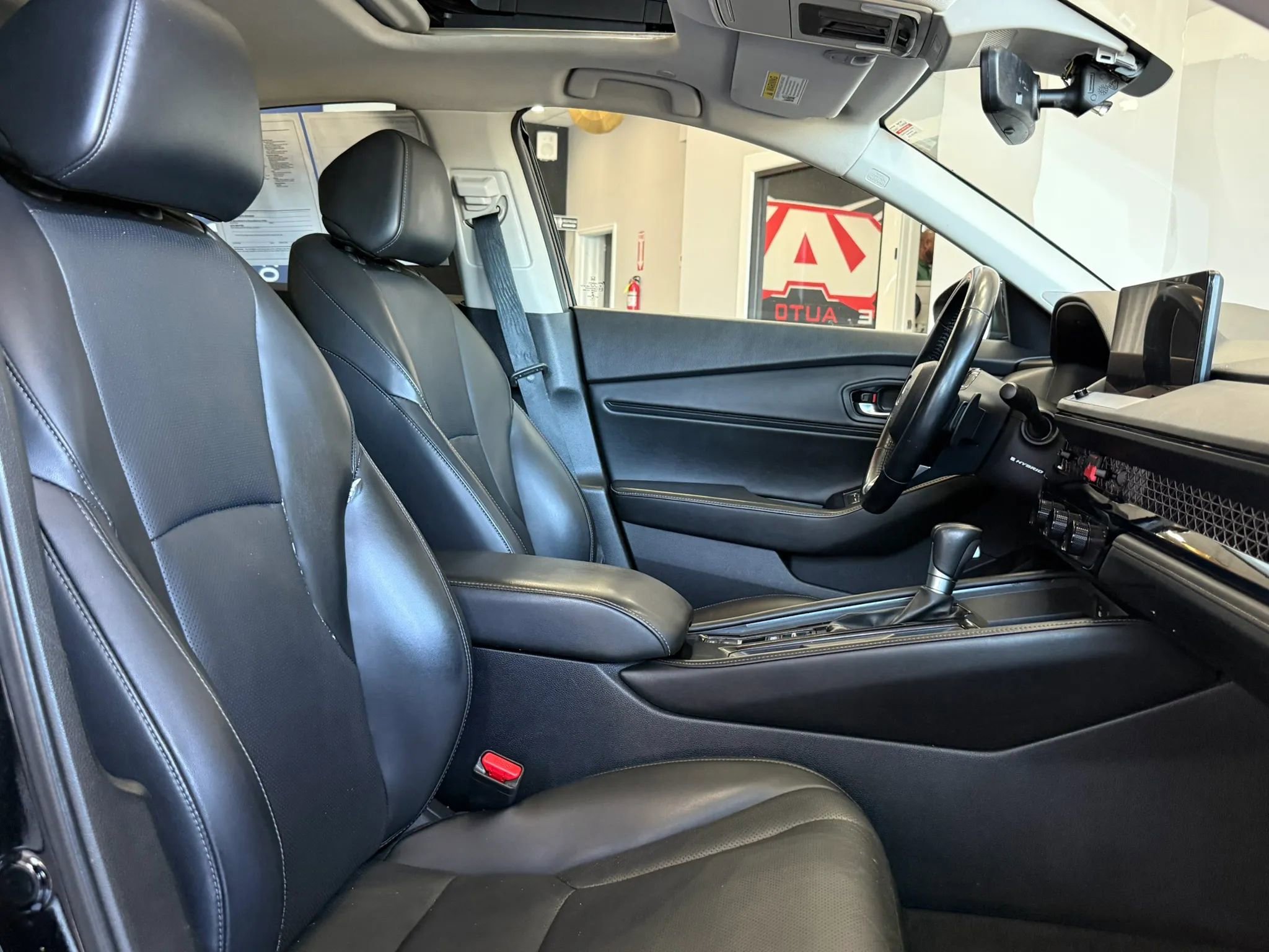 Used 2023 Honda Accord Touring image 25