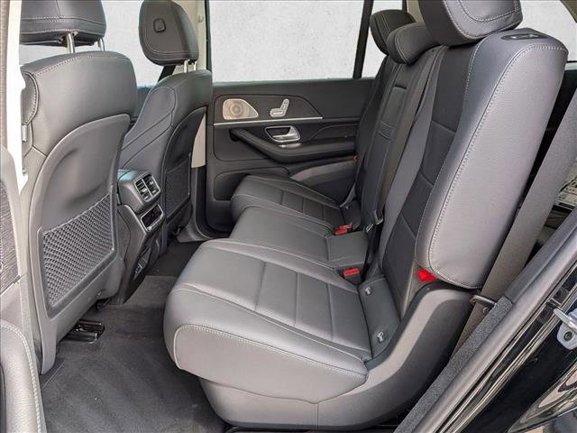 Certified 2026 Mercedes-Benz GLS 450 4MATIC image 20