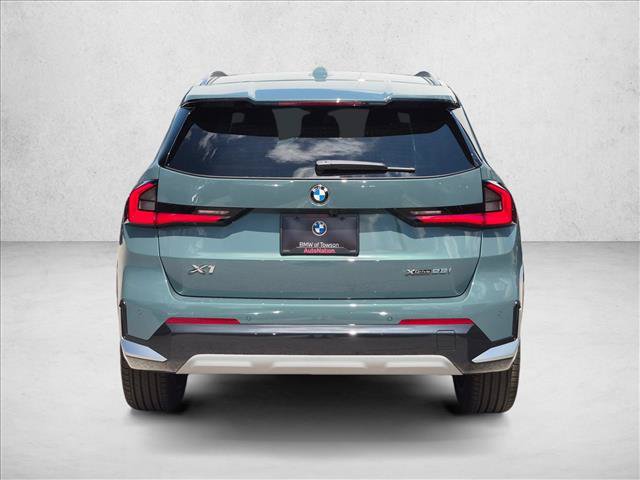 New 2026 BMW X1 xDrive28i w/ Technology Package AWD/4WD image 8