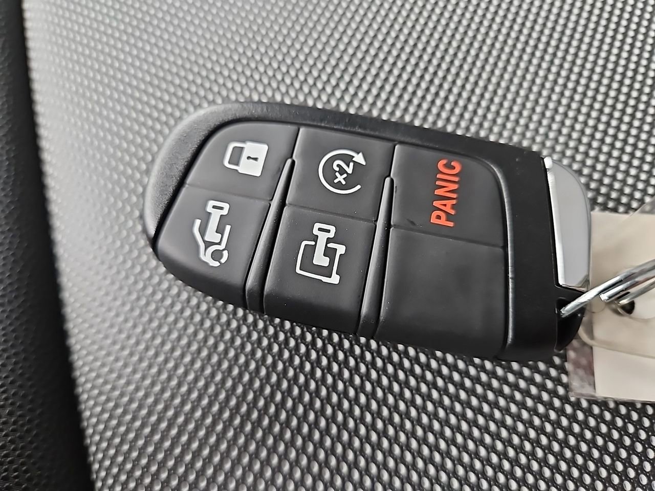 New 2025 RAM ProMaster 2500 w/ Quick Order Package 22G SLT image 28