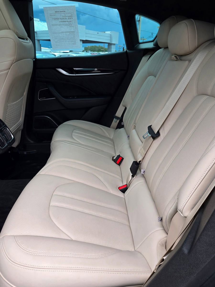 Used 2019 Maserati Levante GranSport image 42