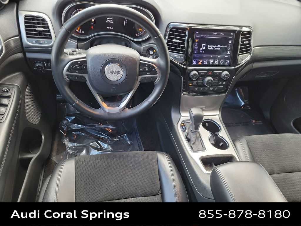Used 2019 Jeep Grand Cherokee Altitude AWD/4WD image 18