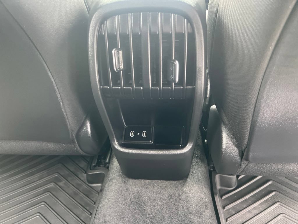 Used 2025 Hyundai Kona SEL AWD/4WD image 42