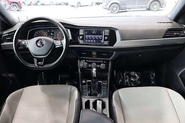 Used 2021 Volkswagen Jetta R-Line w/ R-Line Cold Weather Package image 25