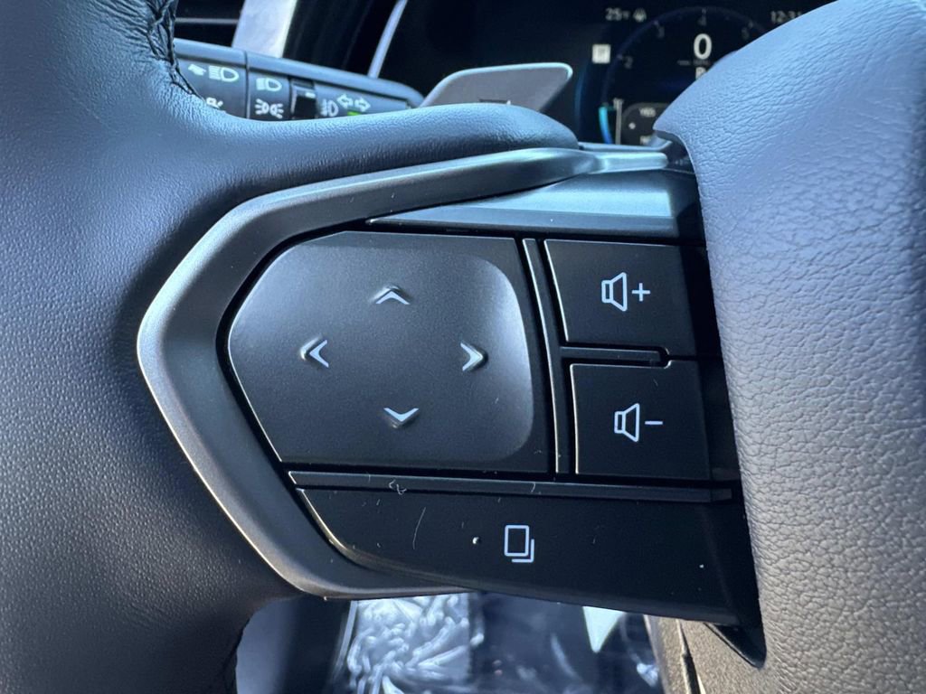 Used 2025 Lexus RX 350 Premium Plus w/ Convenience Package AWD/4WD image 31