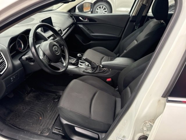 Used 2014 MAZDA MAZDA3 i Touring w/ Technology Package image 16