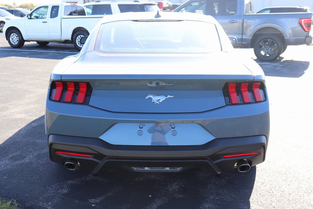 New 2026 Ford Mustang Coupe image 10
