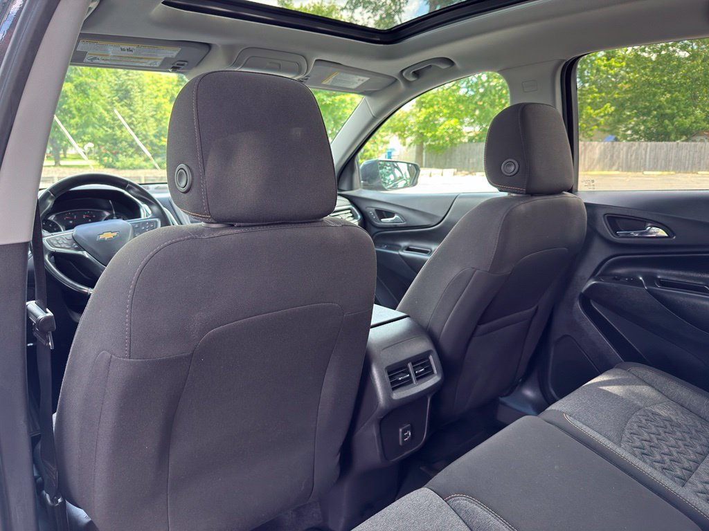 Used 2023 Chevrolet Equinox LT FWD image 30