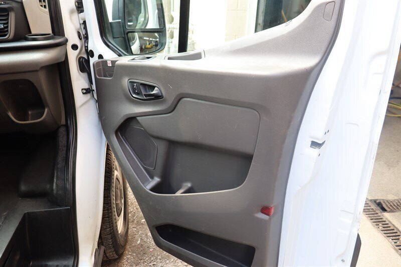 Used 2020 Ford Transit 350 XL RWD image 21