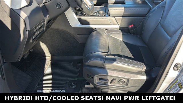 Used 2024 Toyota Sequoia Platinum image 22