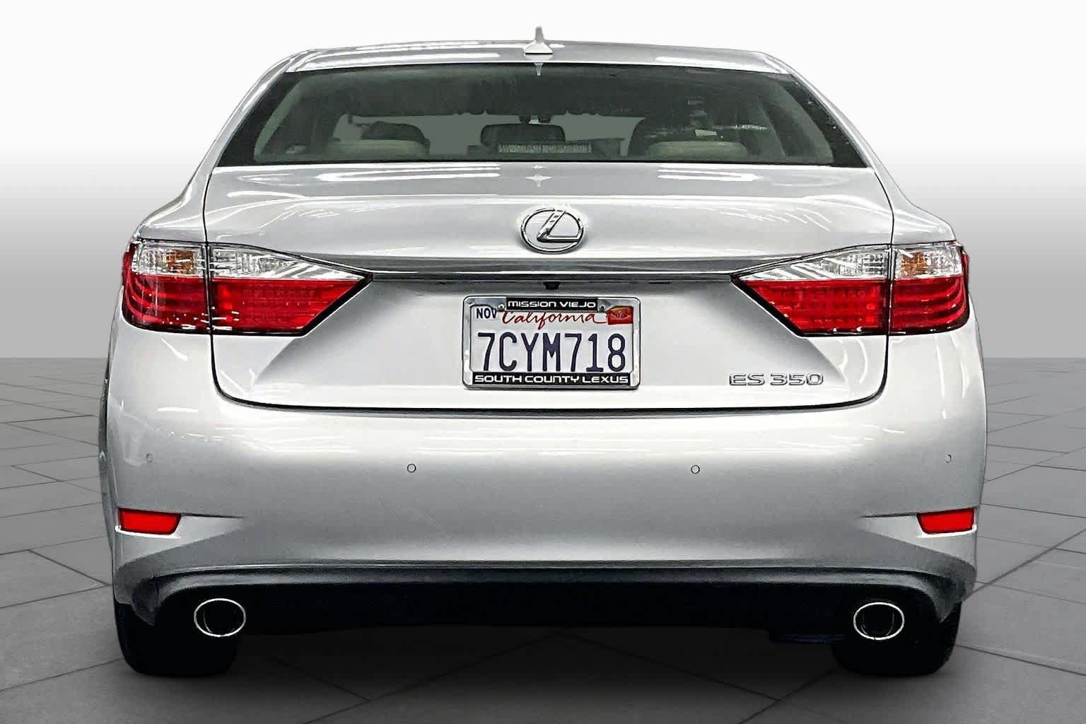 Used 2013 Lexus ES 350 w/ Premium Pkg FWD image 4